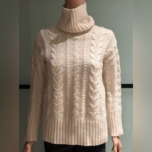 Banana Republic Cashmere Cable Knit Sweater